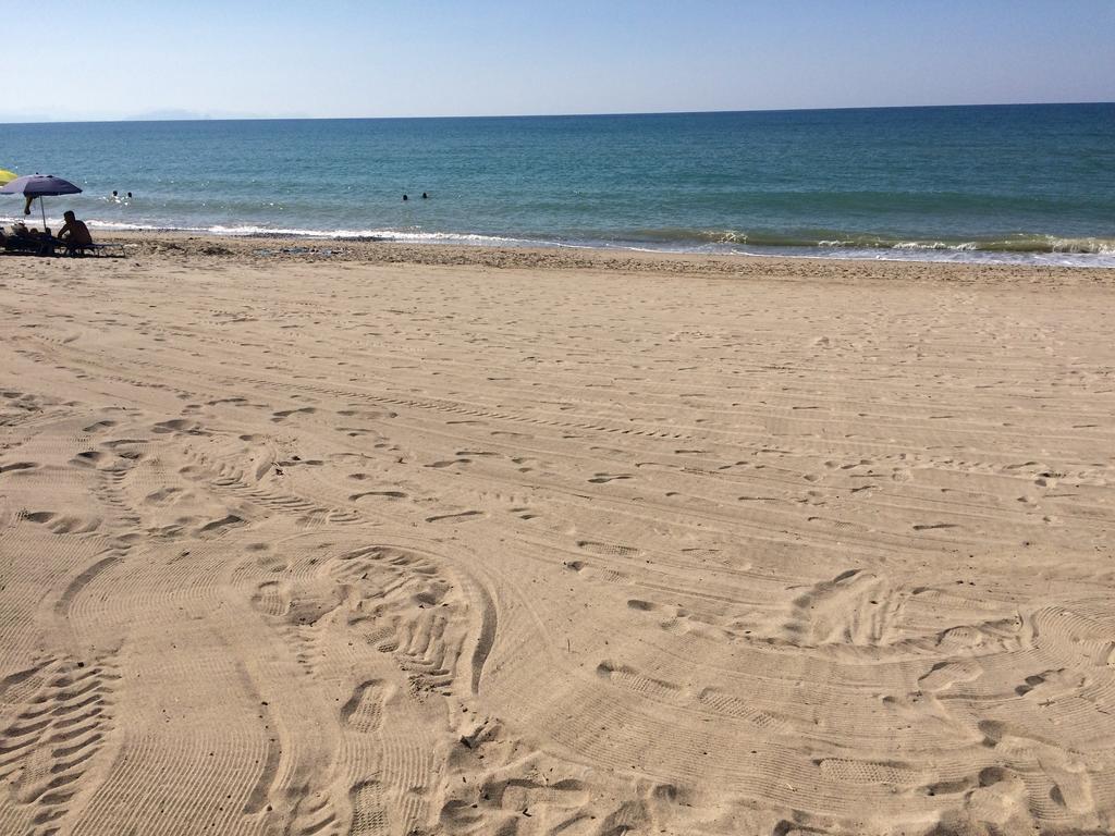 Appartement Casa Vacanza Paradise vicino Cefalù con servizio di piscina a 3 chilometri à Campofelice Di Roccella Extérieur photo