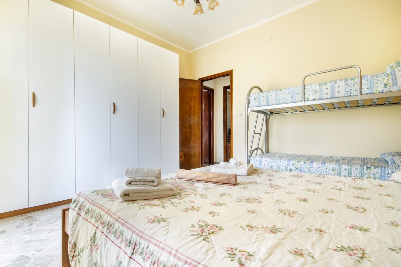 Appartement Casa Vacanza Paradise vicino Cefalù con servizio di piscina a 3 chilometri à Campofelice Di Roccella Extérieur photo