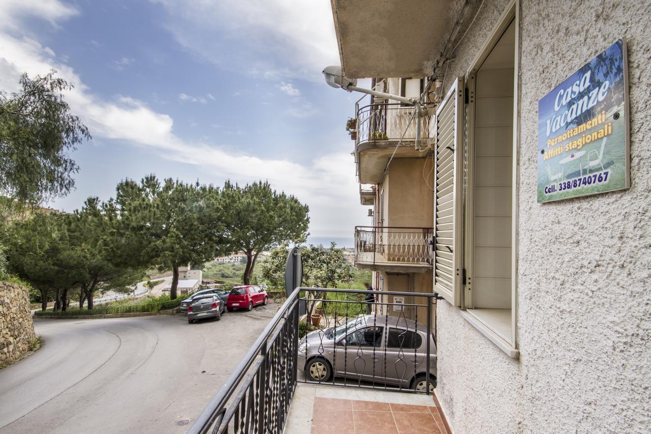 Appartement Casa Vacanza Paradise vicino Cefalù con servizio di piscina a 3 chilometri à Campofelice Di Roccella Extérieur photo